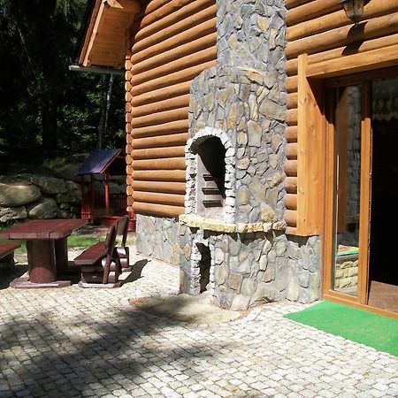 Domek Letniskowy Lesna Chata شكلارسكا بوريبا الغرفة الصورة
